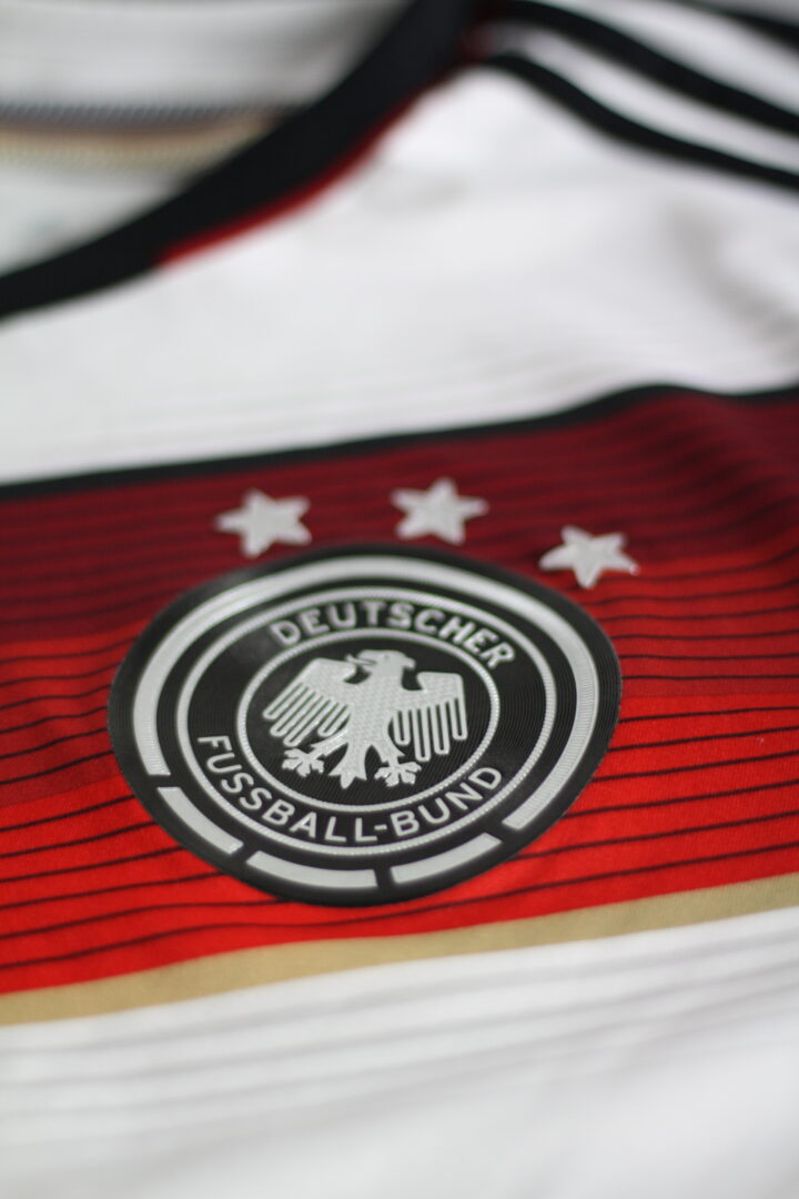 Deutschland - Özil 8 – Bild 3