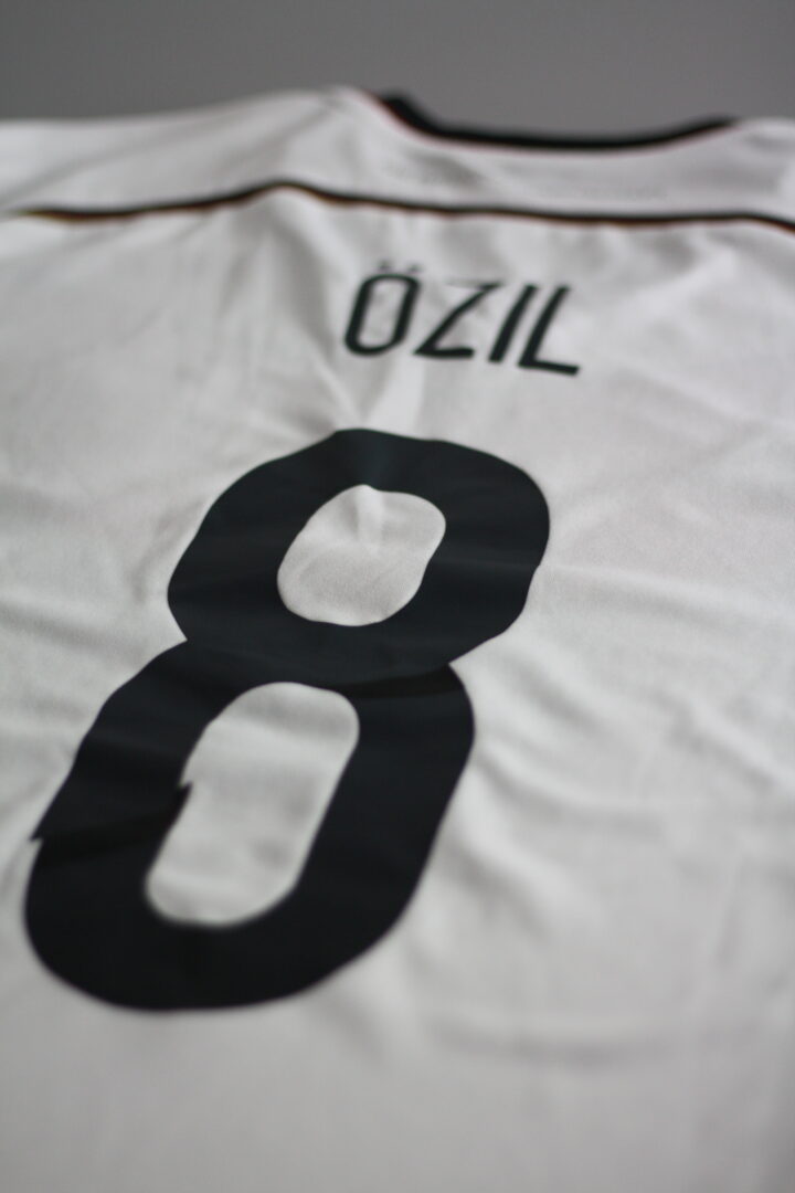 Deutschland - Özil 8 – Bild 6