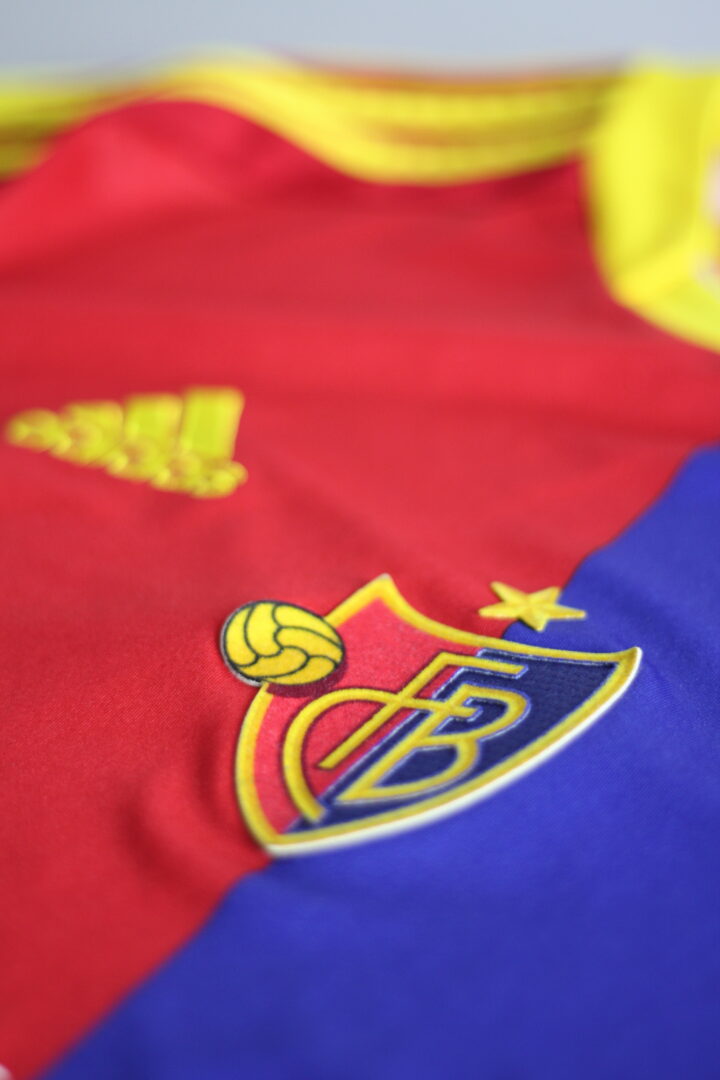FC Basel - Home 12/13 – Bild 4