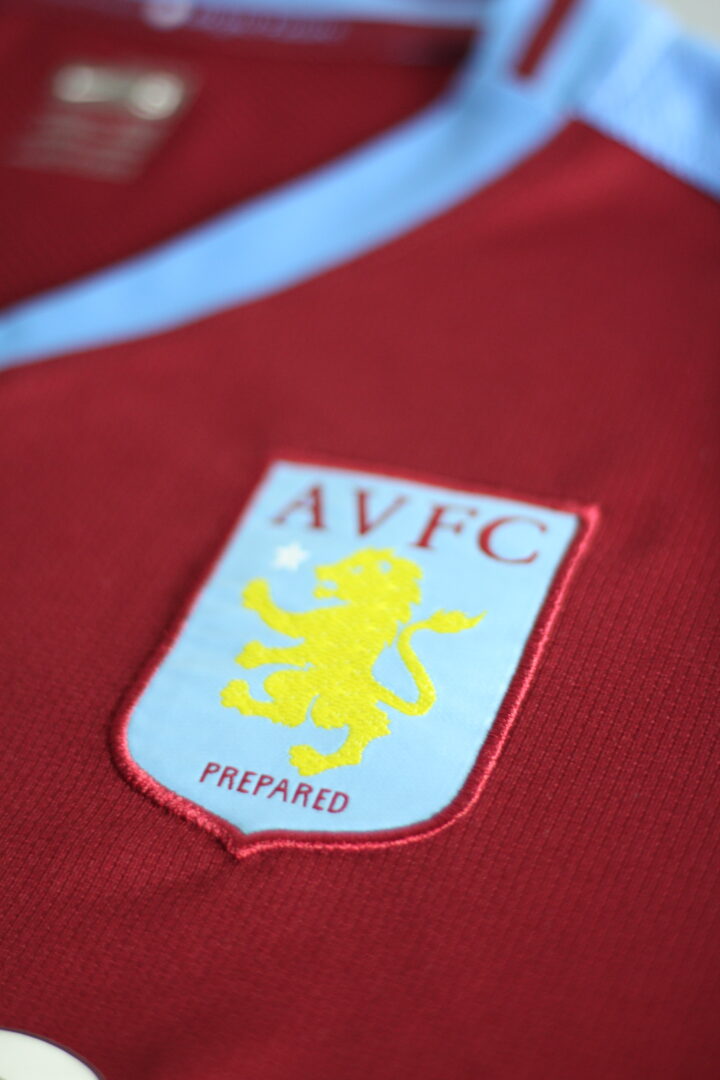 Aston Villa - Home 09/10 – Bild 4