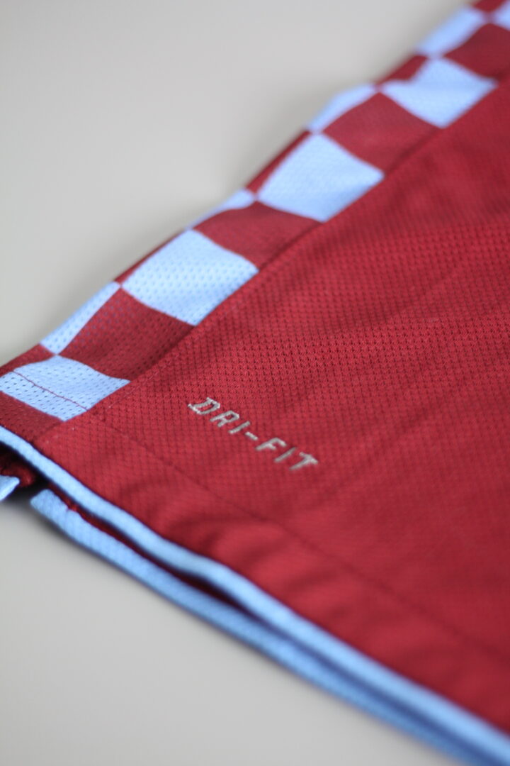 Aston Villa - Home 10/11 – Bild 7