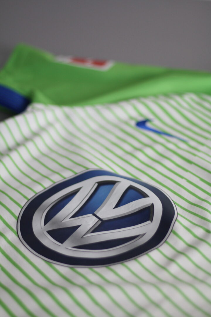 VfL Wolfsburg - Brekalo 21 – Bild 3