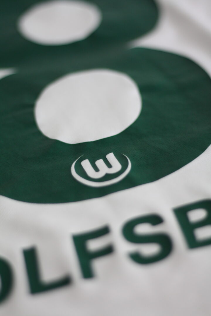 VfL Wolfsburg - Mandzukic 18 – Bild 7