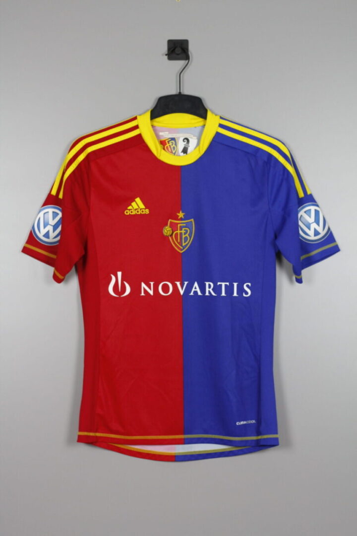 FC Basel - Home 12/13
